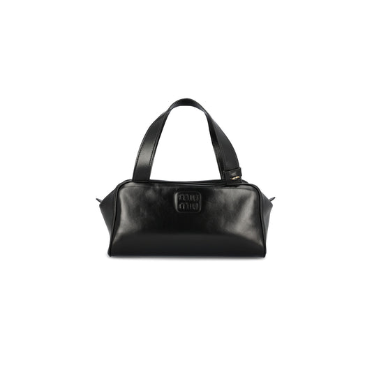 Mala de Mão em 100% pelle di vitello - Colore: nero - Interno in raso cotone con tasca zip e tasca applicata - Fini - Miu Miu Mala de Mão | Durzio